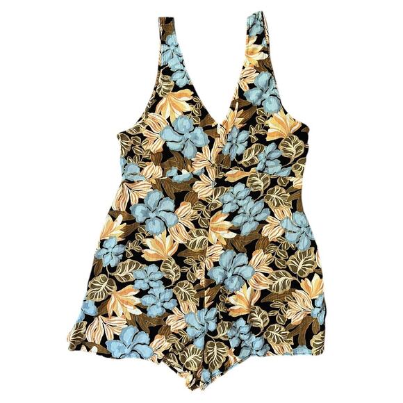 NWT Follow the Sun Romper Women's Medium - Picture 1 of 8